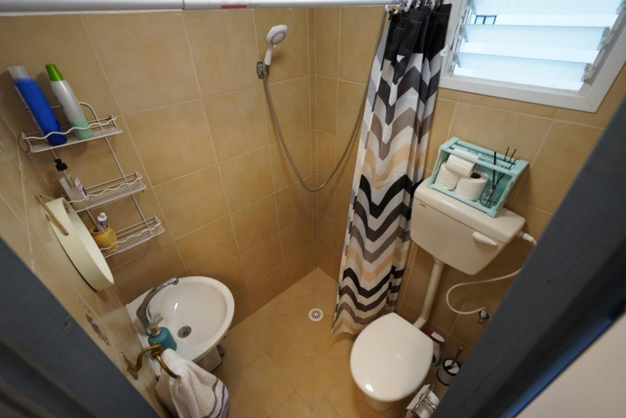 כרמונ'ס פטיו - Carmona'S Patio Apartman Eilat Kültér fotó